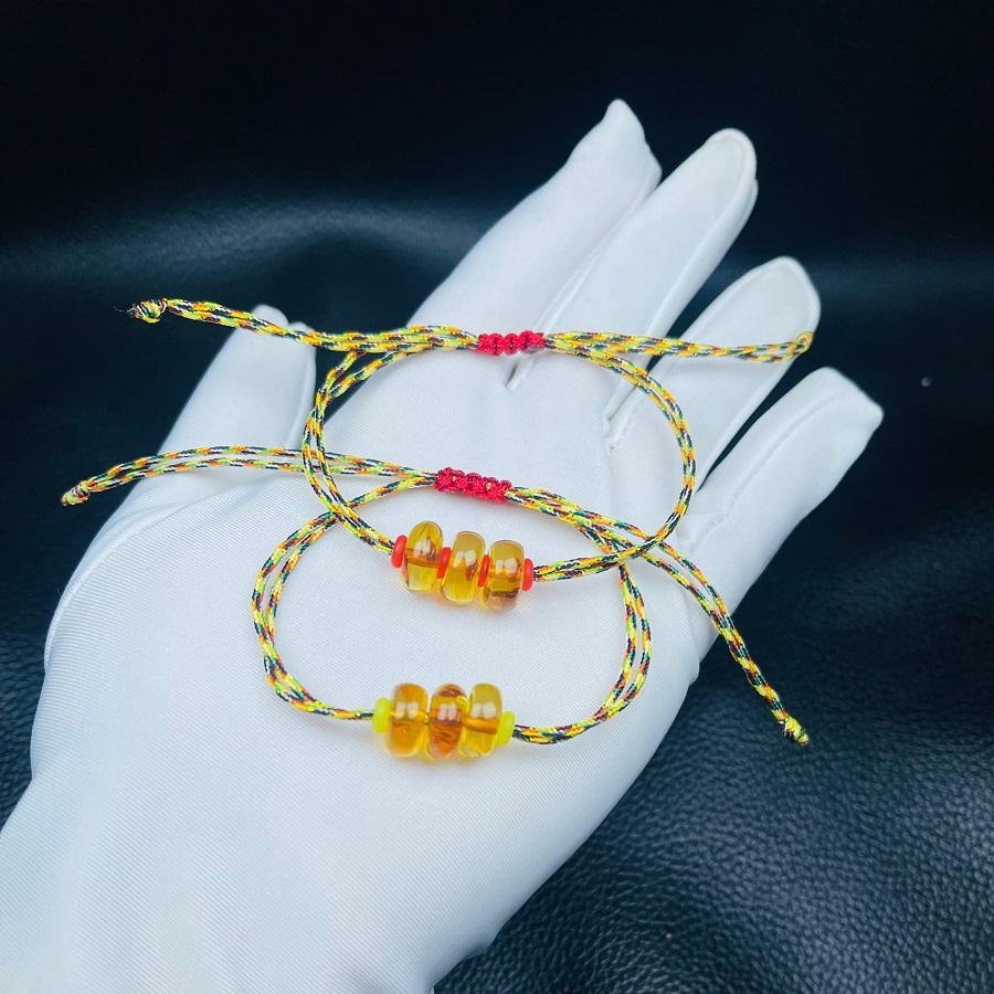 Vòng Điếu Hổ Phách